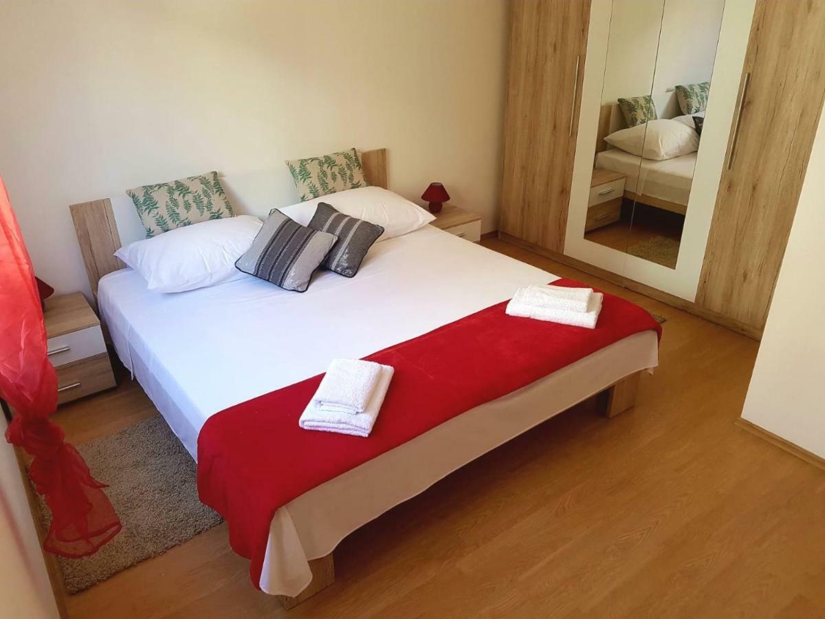 Sea View Apartman *
